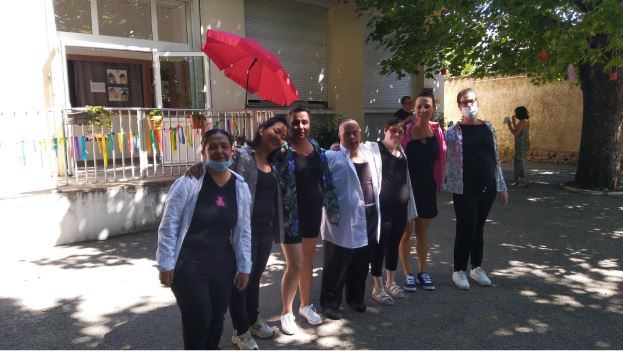 Photo du groupe des participants d'une session de danse et Handicap organisée par la Cie Mouvementé Danse.